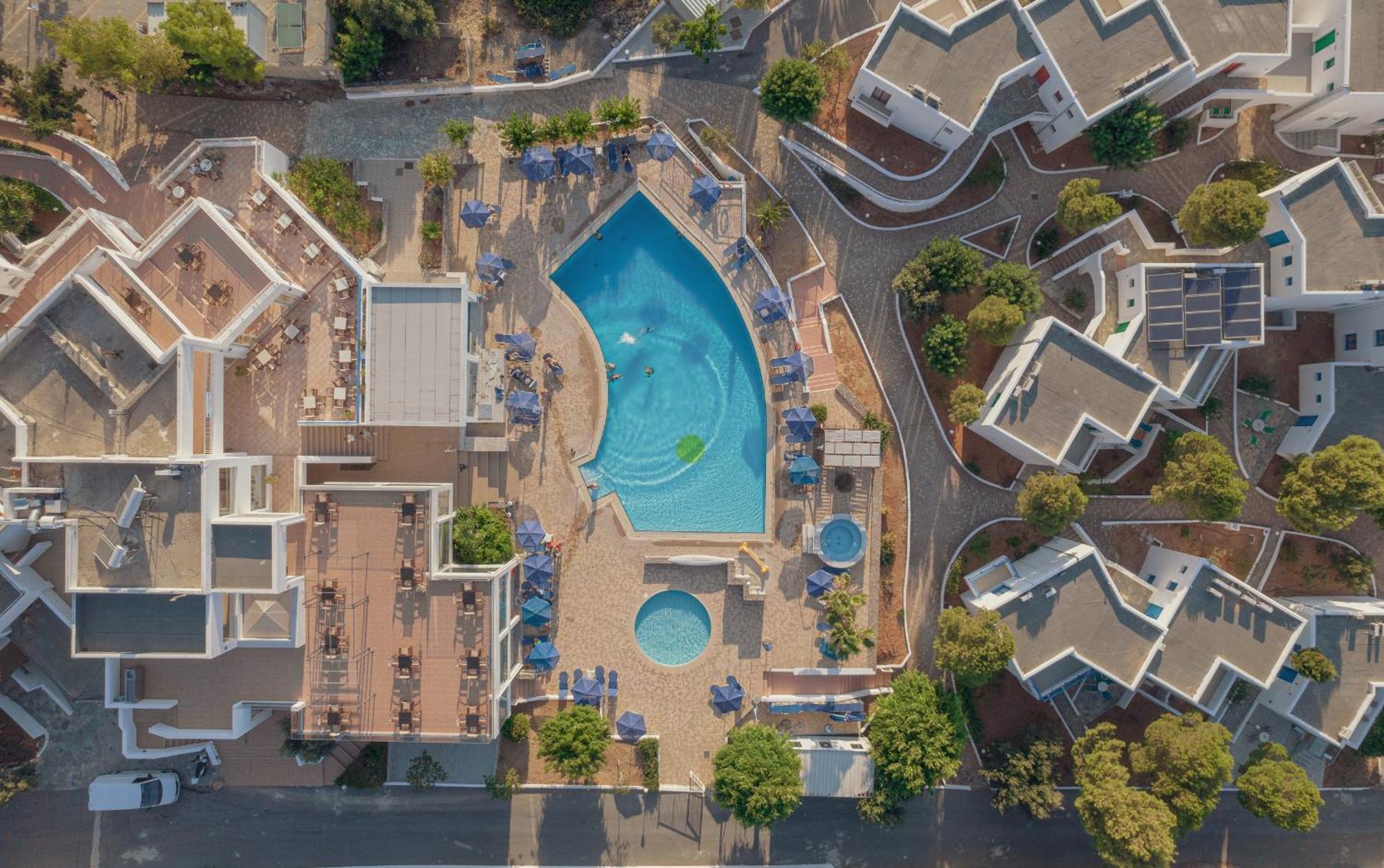 Sunshine Village Hotel (Adults Only) Hersonissos  Esterno foto